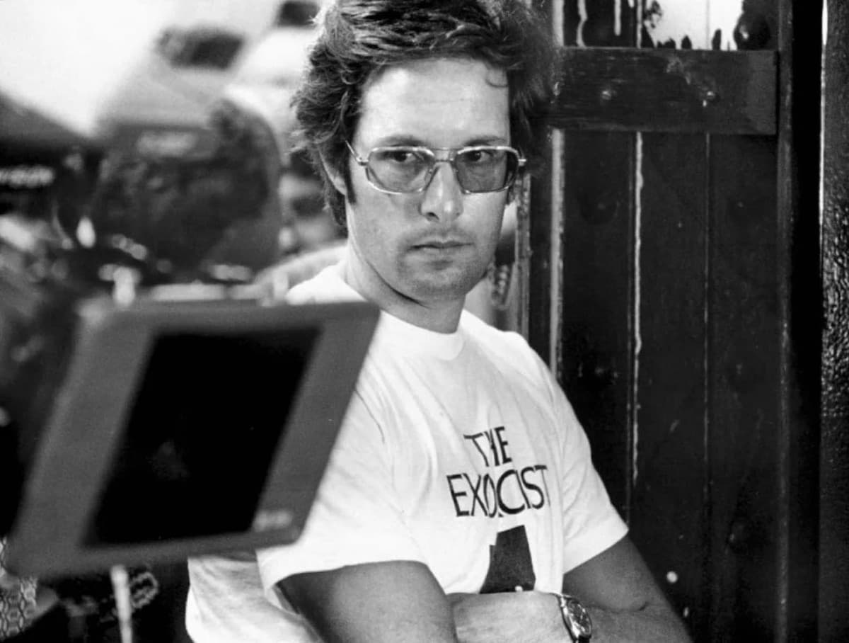 È morto William Friedkin, regista statunitense, famoso per aver diretto 𝘐𝘭 𝘣𝘳𝘢𝘤𝘤𝘪𝘰 𝘷𝘪𝘰𝘭𝘦𝘯𝘵𝘰 𝘥𝘦𝘭𝘭𝘢 𝘭𝘦𝘨𝘨𝘦, 𝘓'𝘦𝘴𝘰𝘳𝘤𝘪𝘴𝘵𝘢 e 𝘒𝘪𝘭𝘭𝘦𝘳 𝘑𝘰𝘦